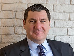 YENADER: ENERJİ VERİMLİLİĞİNDE BİNALARDA DA YENİLENEBİLİR ENERJİ KULLANIMINA GEÇİŞ ÖNEMLİ